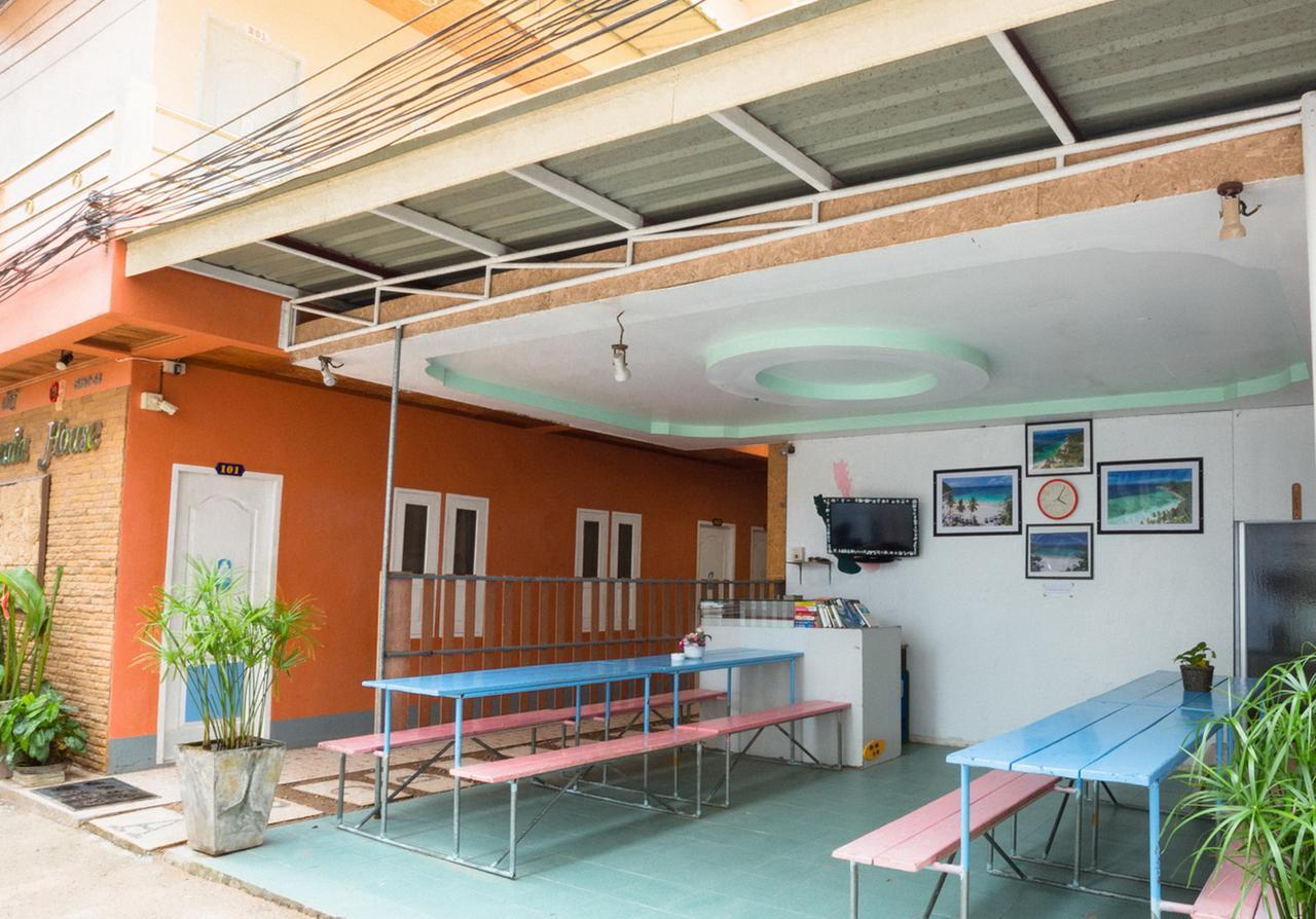 Amonrada House Hostel Ko Tao Luaran gambar